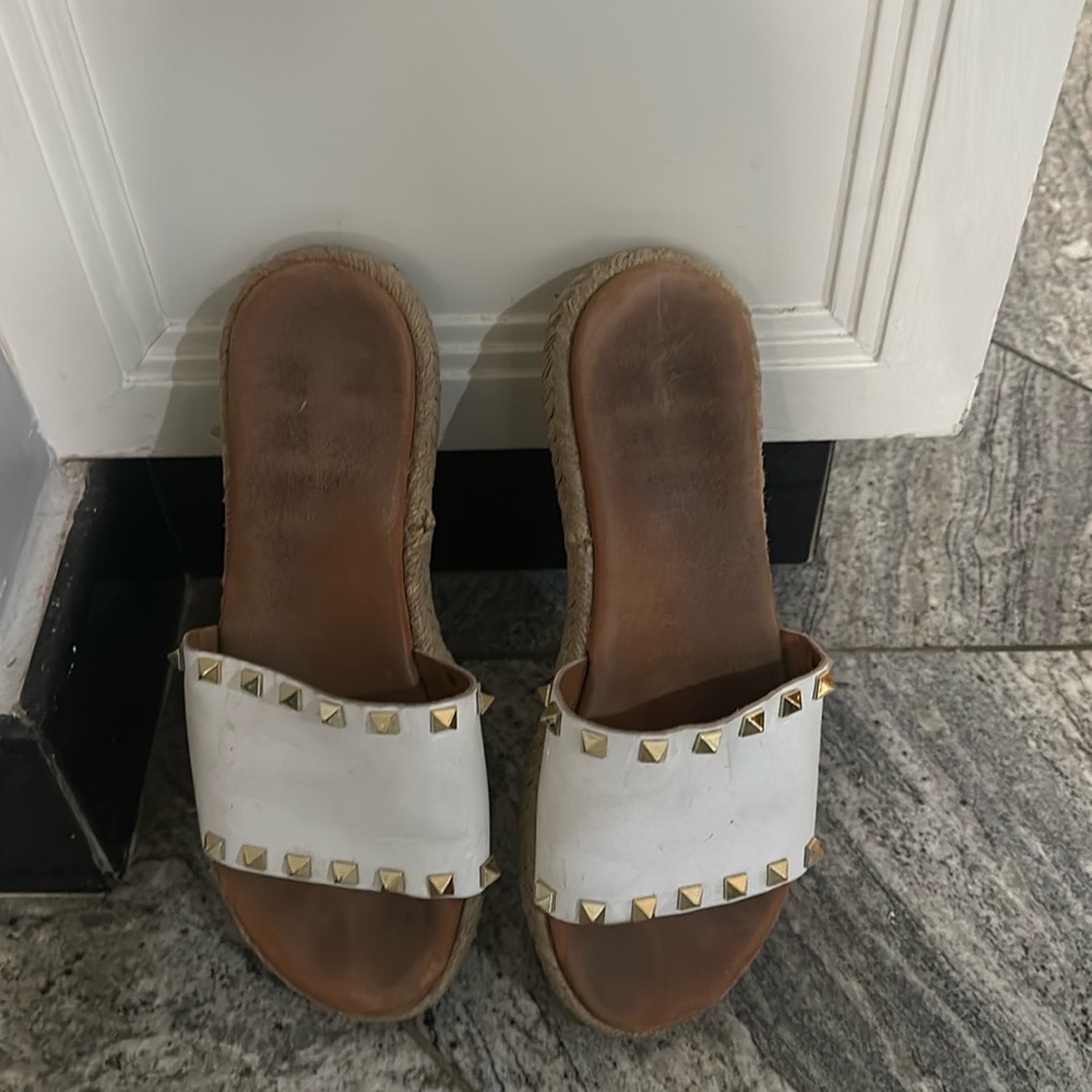 Valentino sandals size 8